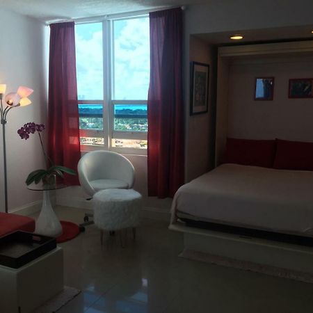 Castle Beach - Great Views Apartment Miami Beach Bagian luar foto