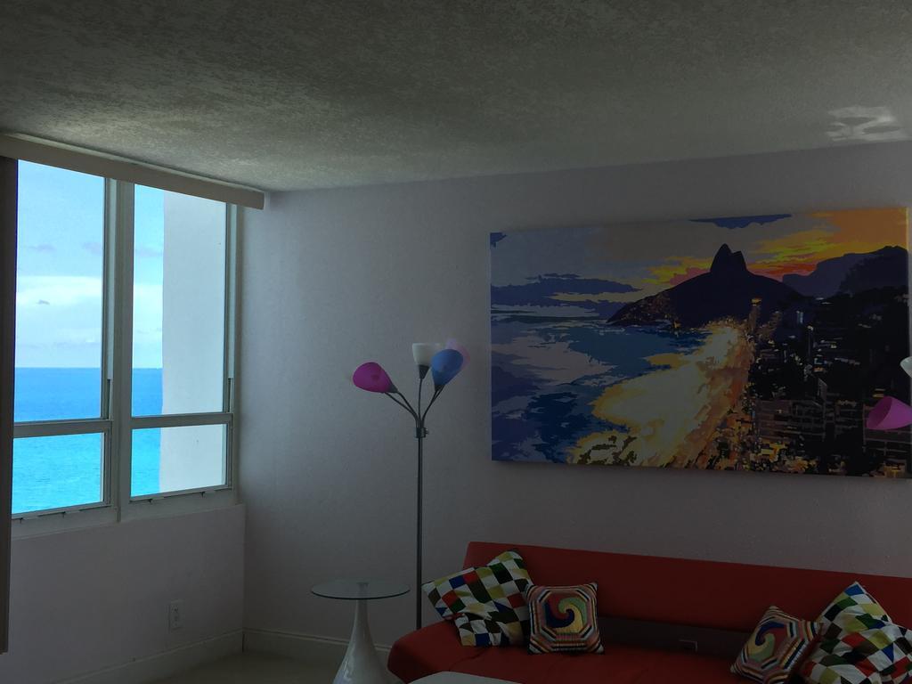 Castle Beach - Great Views Apartment Miami Beach Bagian luar foto