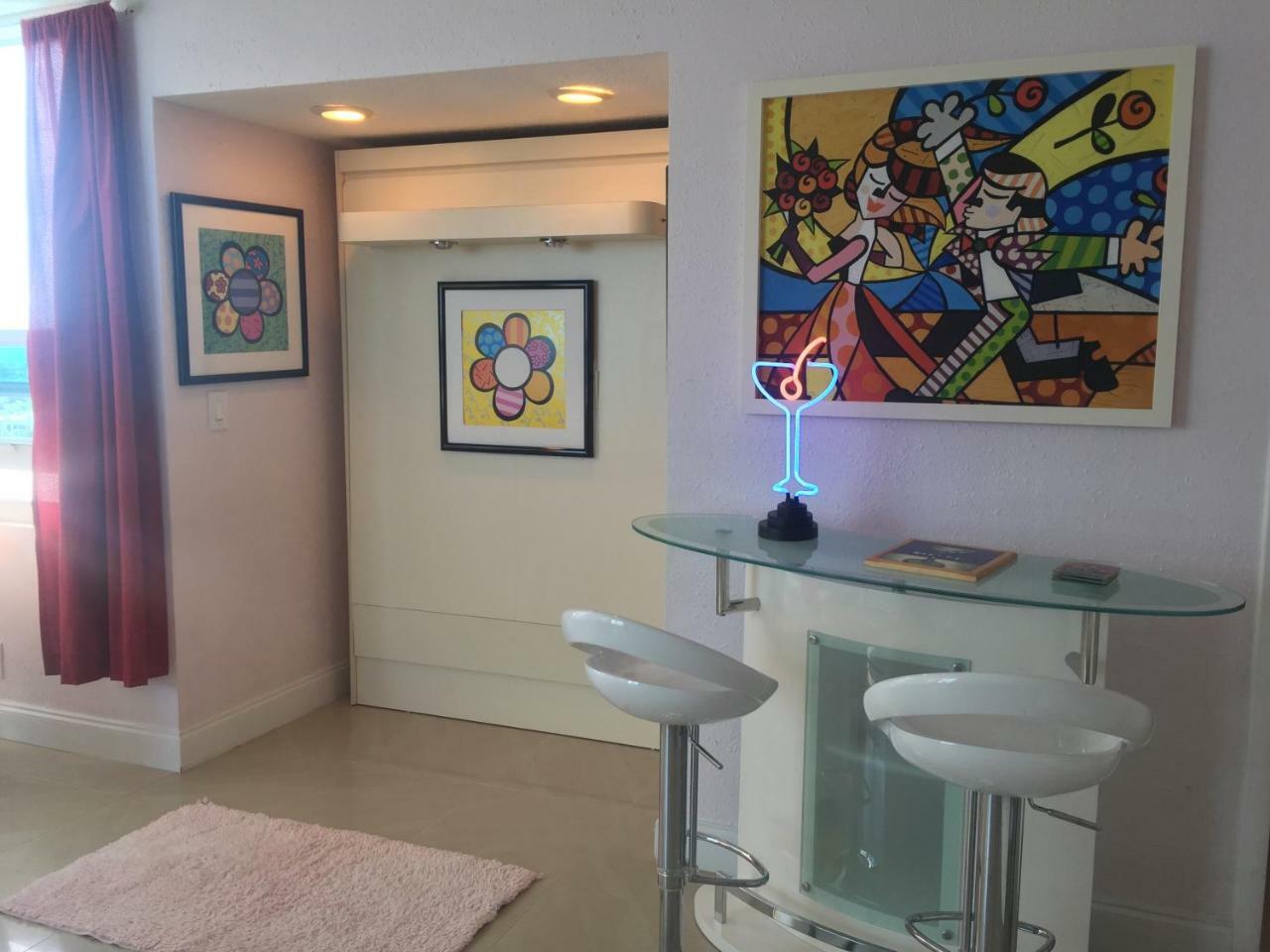 Castle Beach - Great Views Apartment Miami Beach Bagian luar foto