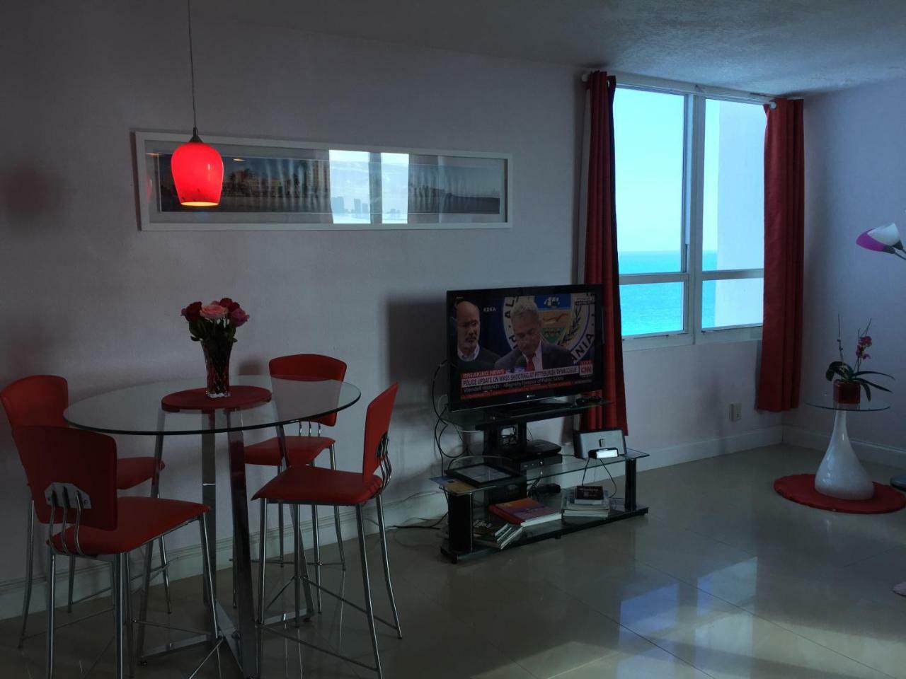 Castle Beach - Great Views Apartment Miami Beach Bagian luar foto