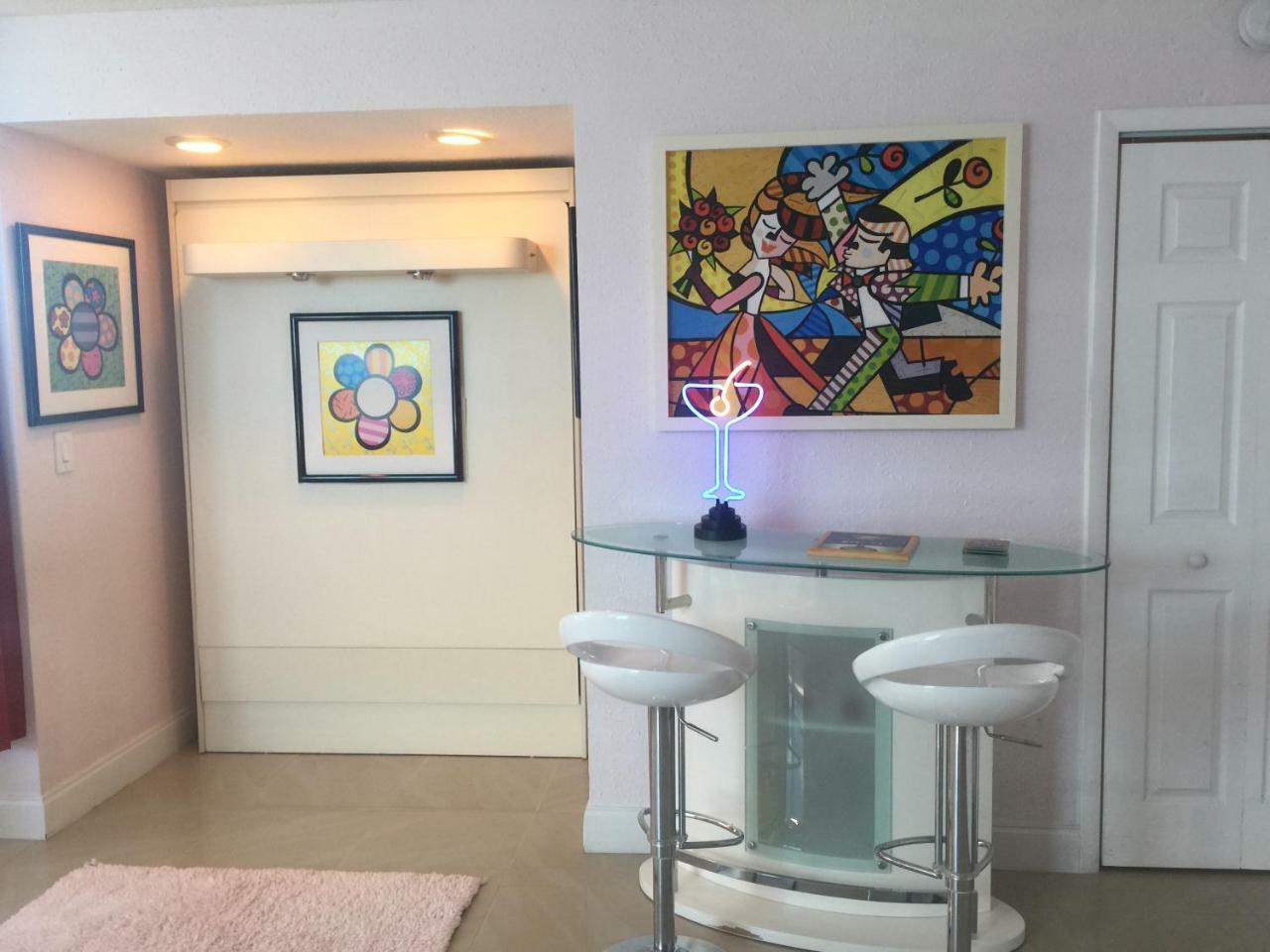 Castle Beach - Great Views Apartment Miami Beach Bagian luar foto